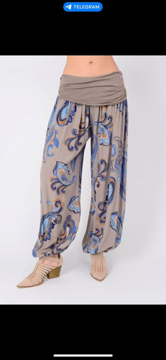 Italian Relaxed Fit Palazzo Pants – Artistic Print